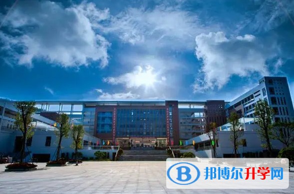 唐山市海港高級中學怎么樣、好不好