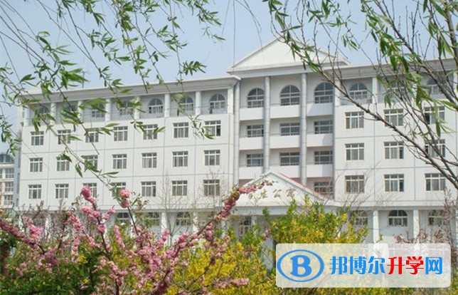 2024燕山大學(xué)附屬中學(xué)多少錢(學(xué)費(fèi)明細(xì))