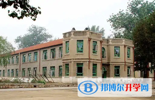 2024盧龍縣第二高級中學多少錢(學費明細)