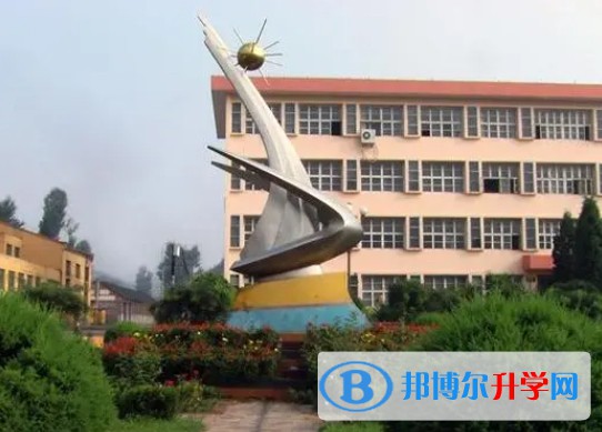 青龍滿族自治縣滿族中學怎么樣、好不好