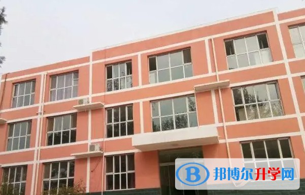 肥鄉區第二中學地址，乘車路線