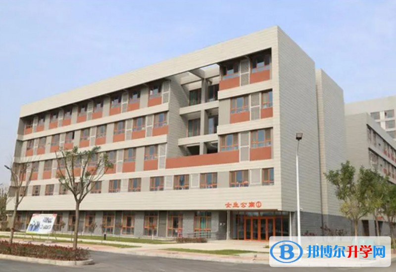 2025邢臺精英中學多少錢(學費明細)