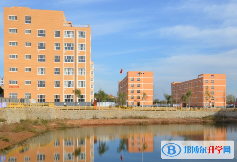 2025河北省唐縣第一中學多少錢(學費明細)