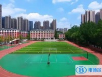 百悅成龍學(xué)校怎么樣、好不好