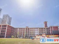 郫都二中地址，乘車路線