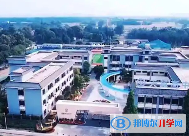 成都天翼高級中學怎么樣、好不好
