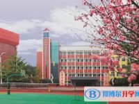 實外五龍山校區地址，乘車路線
