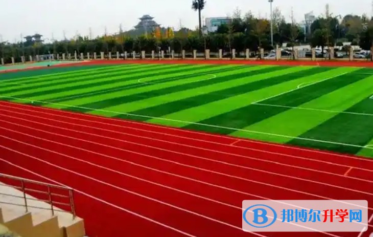 大彎中學地址，乘車路線