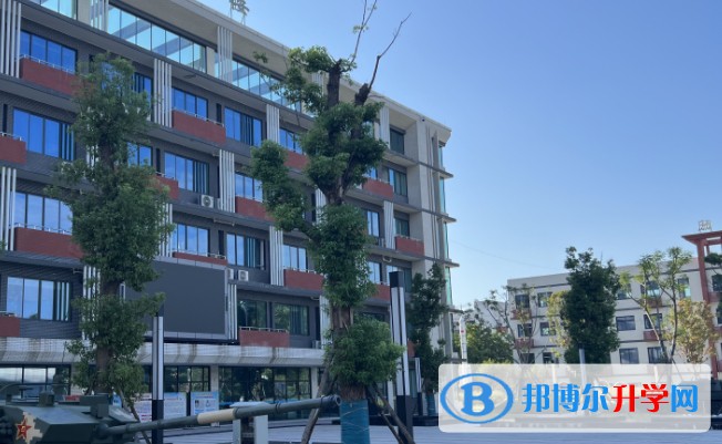 2025富順三中招生計(jì)劃 招生人數(shù)是多少(附要求、條件、對(duì)象)
