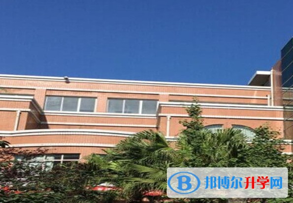 自貢市第二十二中學(xué)地址，乘車路線