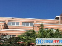 自貢市第二十二中學地址，乘車路線