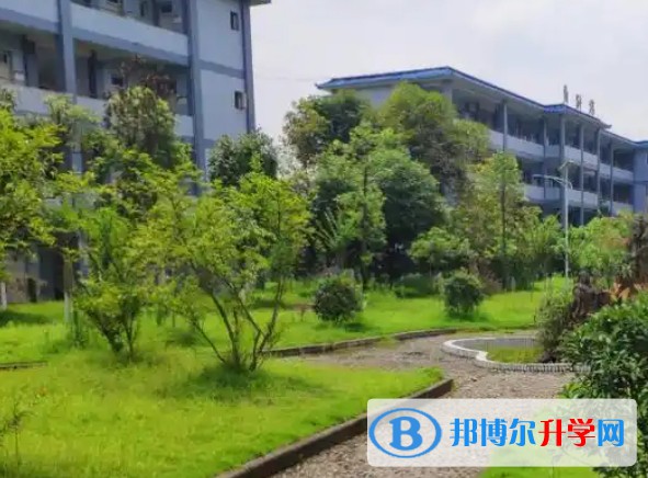 四川省自貢市牛佛中學校招生簡章2025年