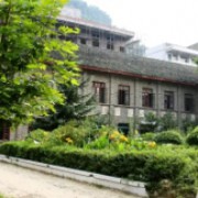 巴中市玉山中學(xué)