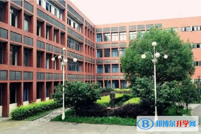 江油市第一中學怎么樣、好不好