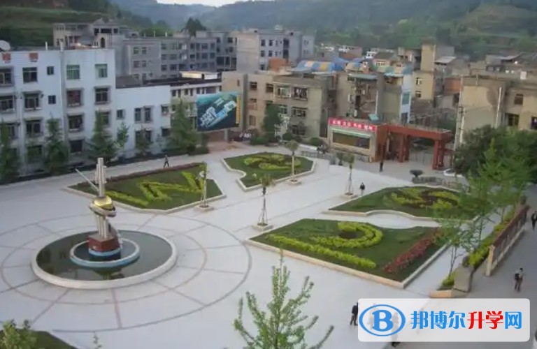 三臺(tái)縣觀橋中學(xué)怎么樣、好不好