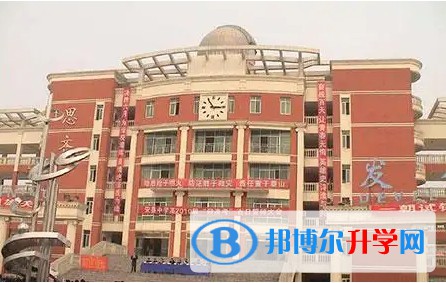 2025四川省安縣中學多少錢(學費明細)