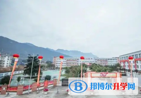 2025江油市太白中學招生計劃 招生人數是多少(附要求、條件、對象)