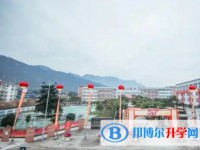 江油市太白中學地址，乘車路線