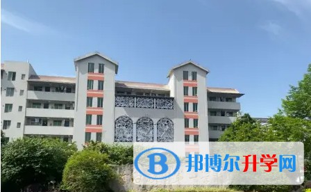 江油中學(xué)地址，乘車路線