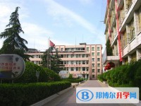蒼溪縣城郊中學(xué)地址，乘車路線